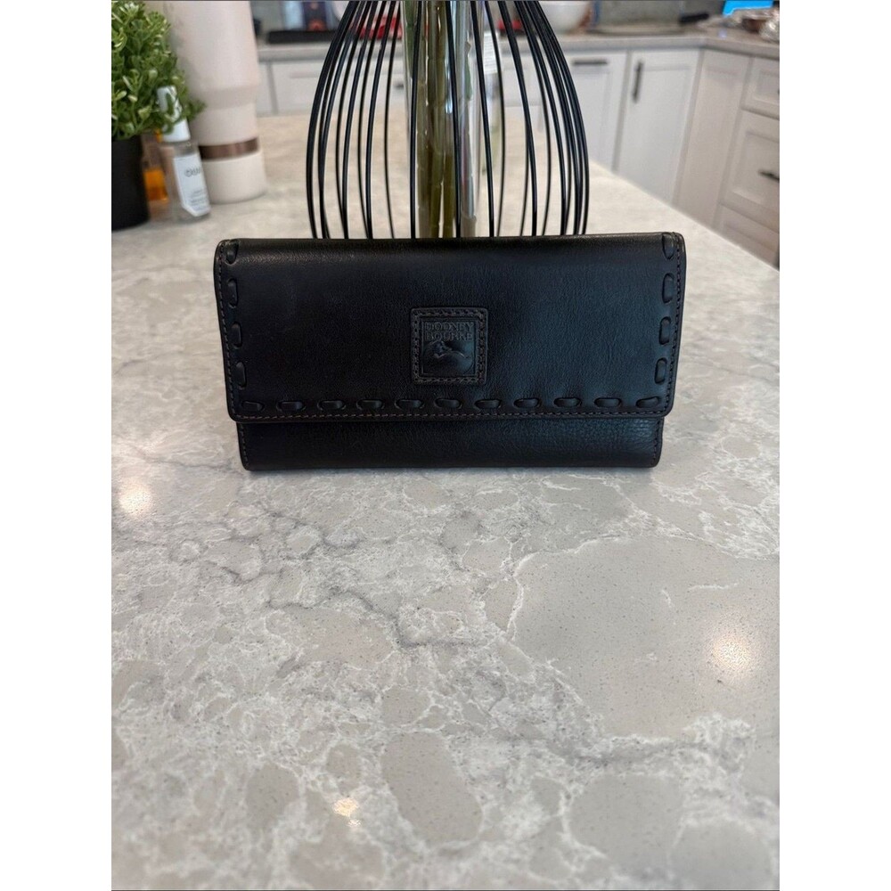 Dooney & Bourke Florentine Continental clutch wallet